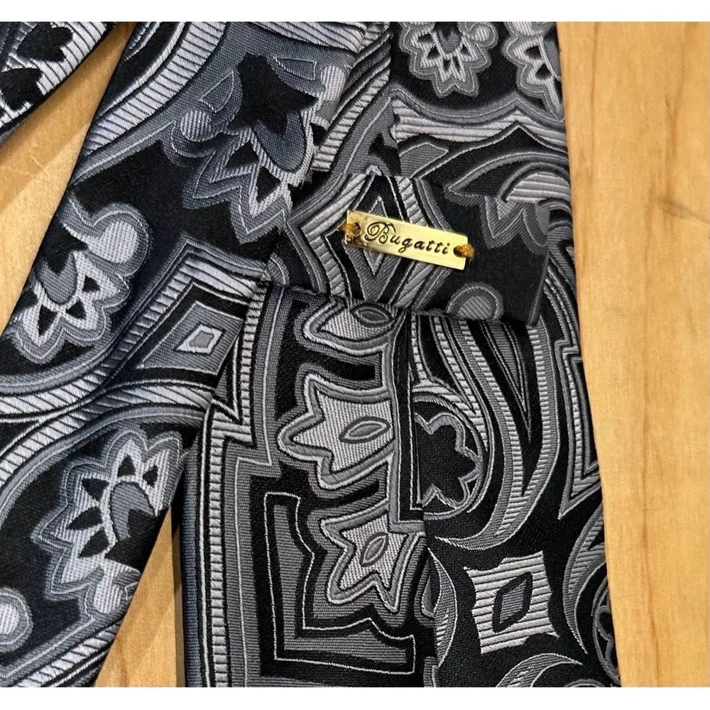Bugatti Mens‎ Paisley Pattern Necktie Black Silver Elegant Formal