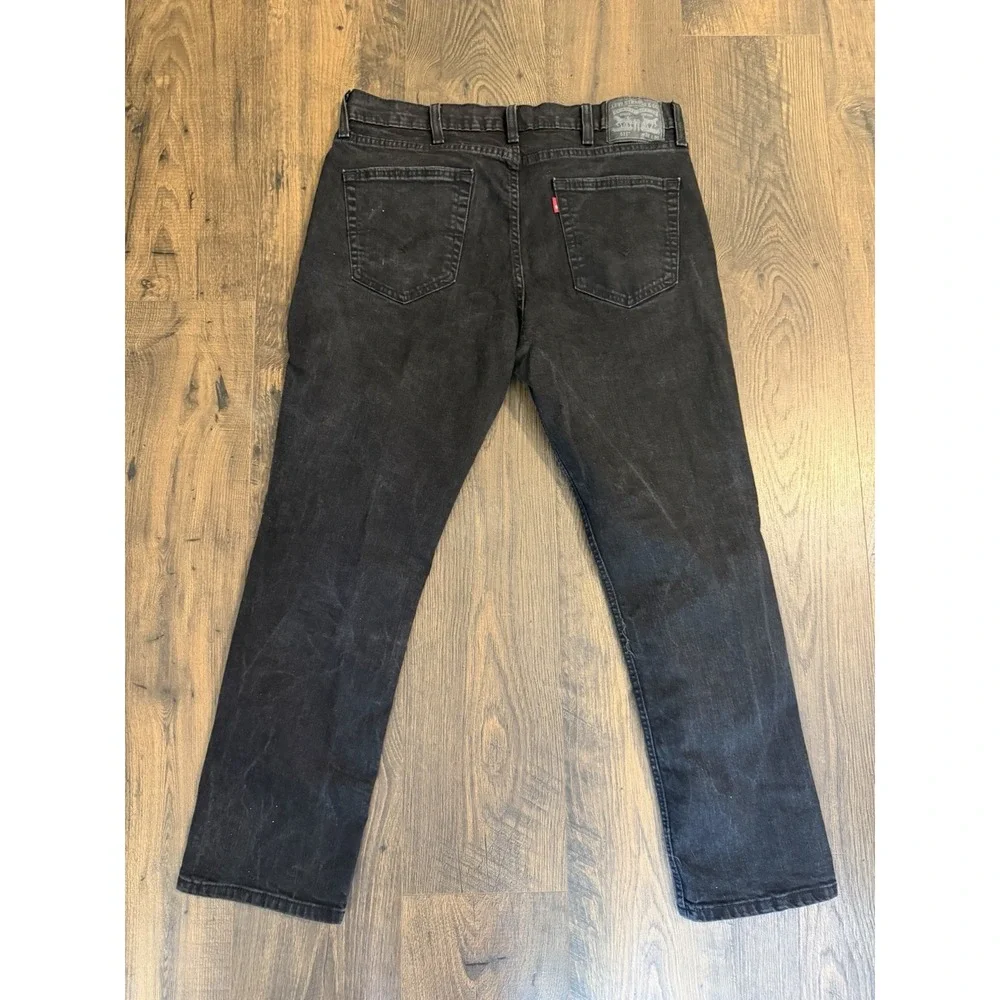 Levis levi men