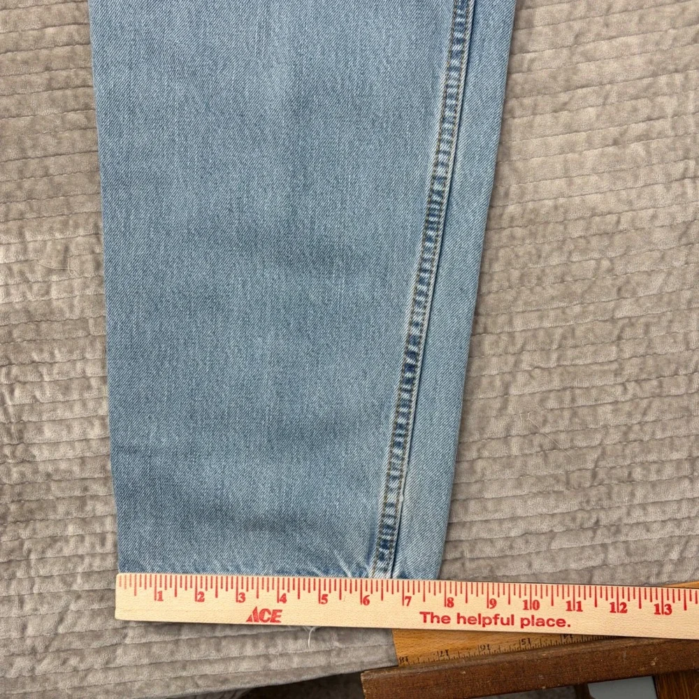 Levis levis 560