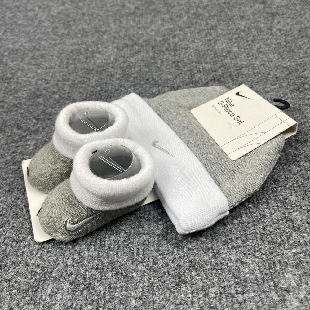 Nike baby beanie