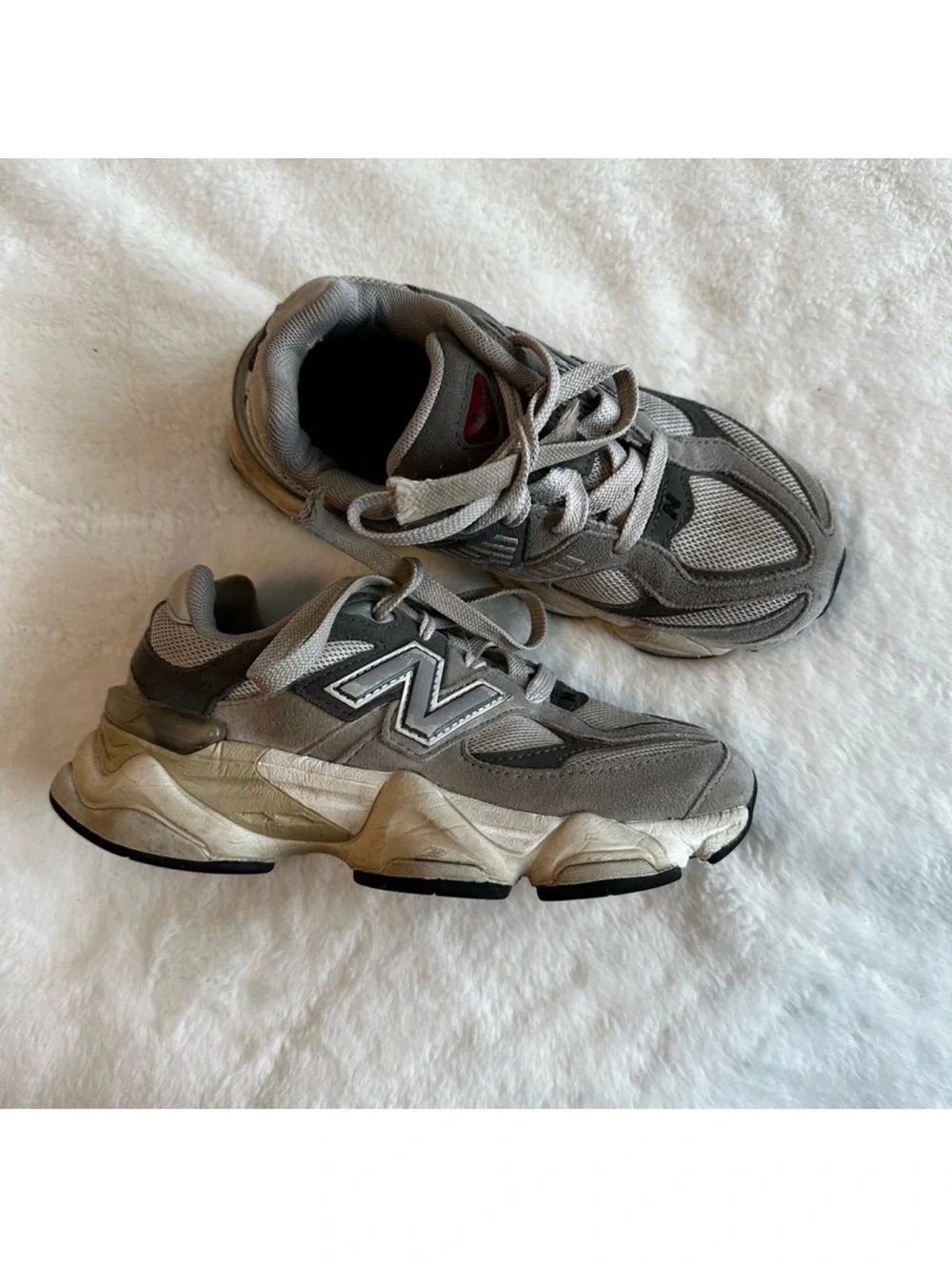 New Balance reposhing this