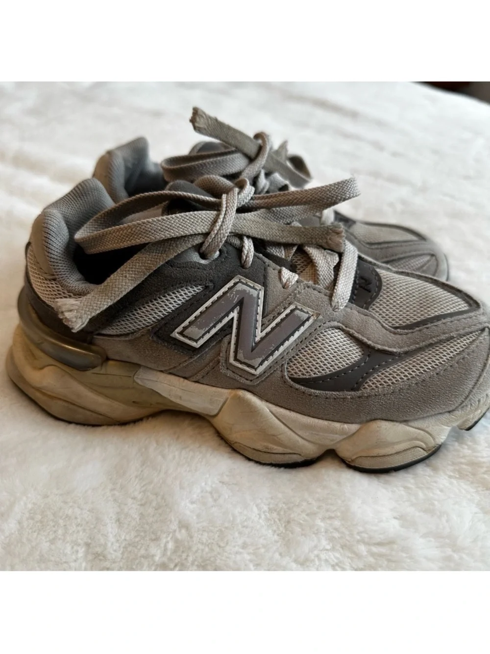New Balance reposhing this