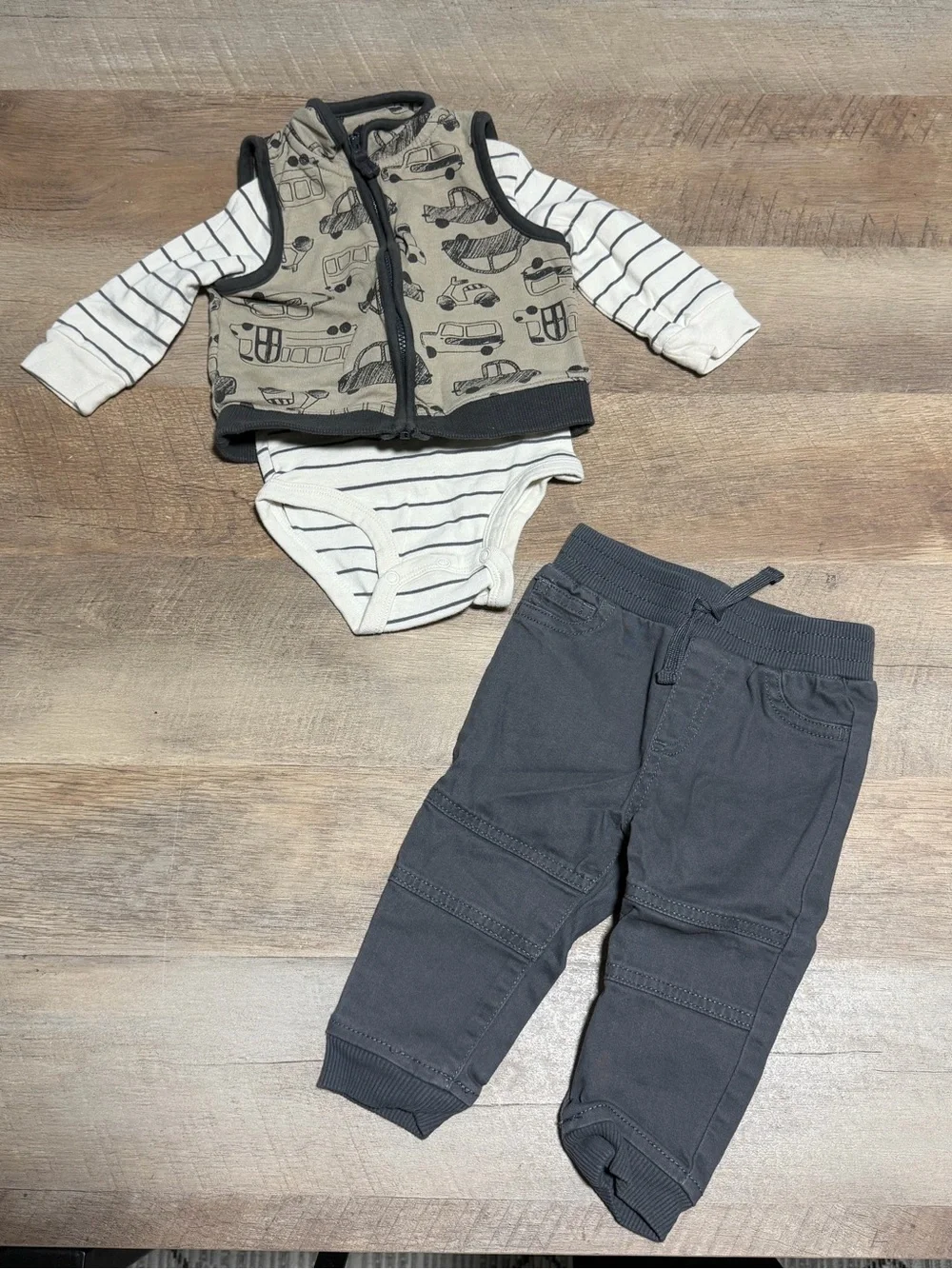Boys 6 Month Lot | 13pc. | OshKosh, Carter’s & Okie Dokie