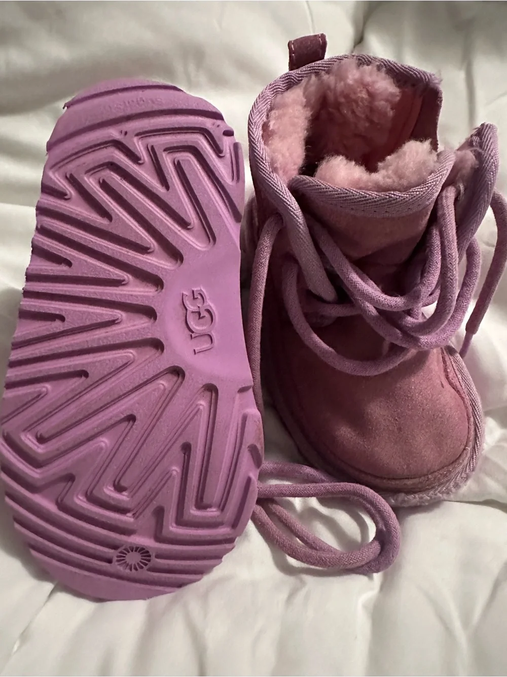 UGG “”””””see pic