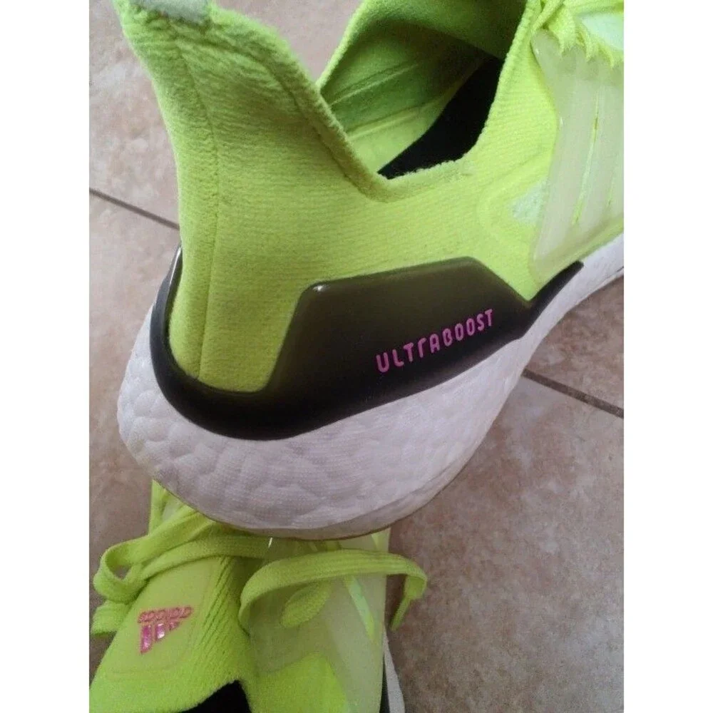Men's Adidas UltraBoost 21 Solar Yellow Lightweight Shoes Size 9 # FY0373