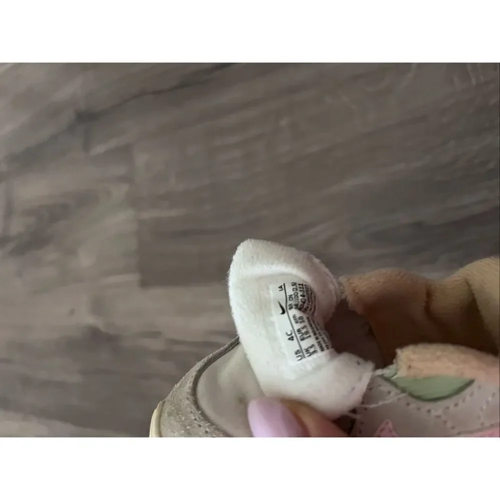 Nike Air Max 90Toddler size 4C Crib Shoes Baby Shoes