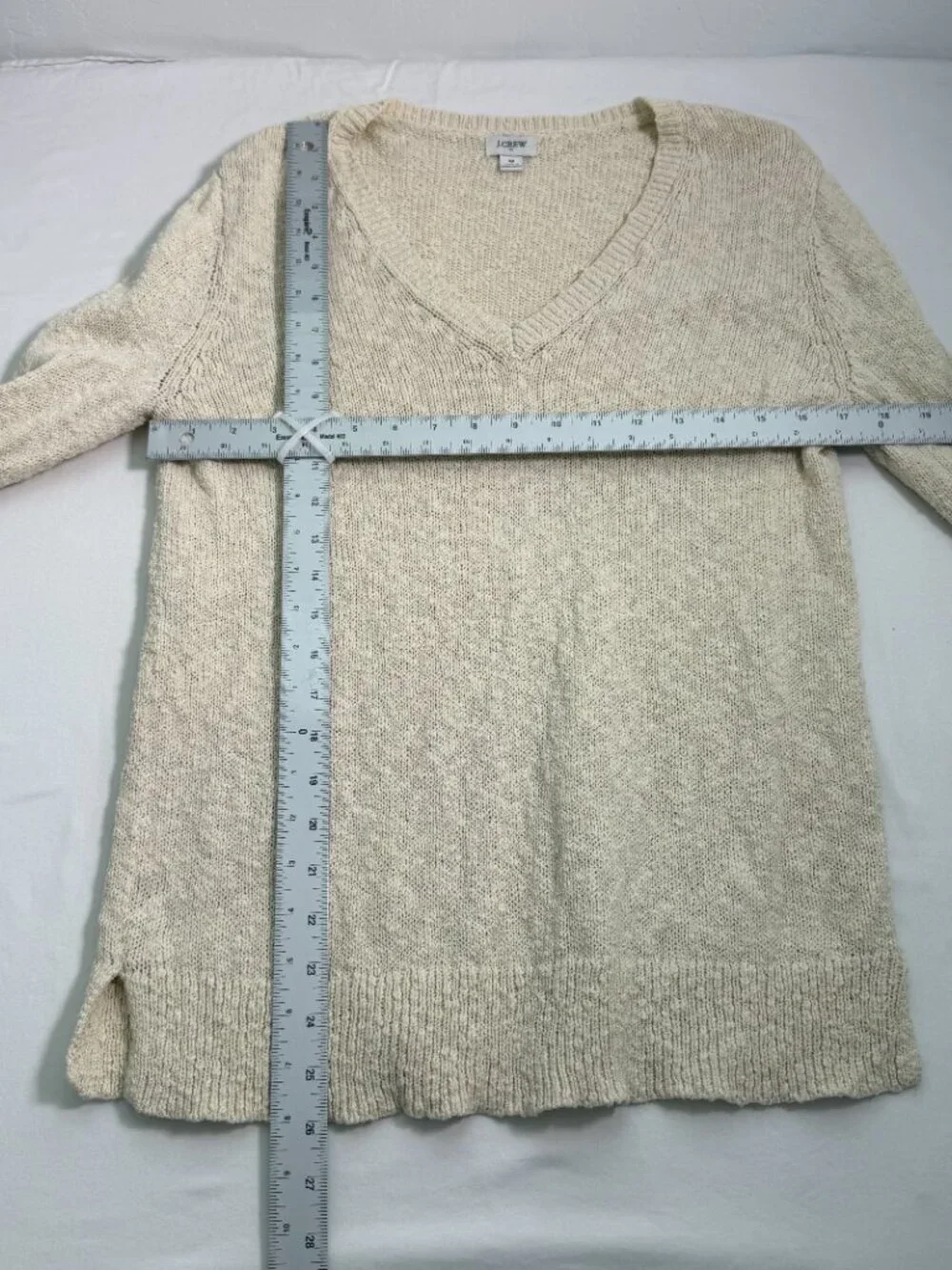 J.Crew Cream V-Neck Knit Sweater Women’s Medium Lightweight Long Sleeve Cozy Top