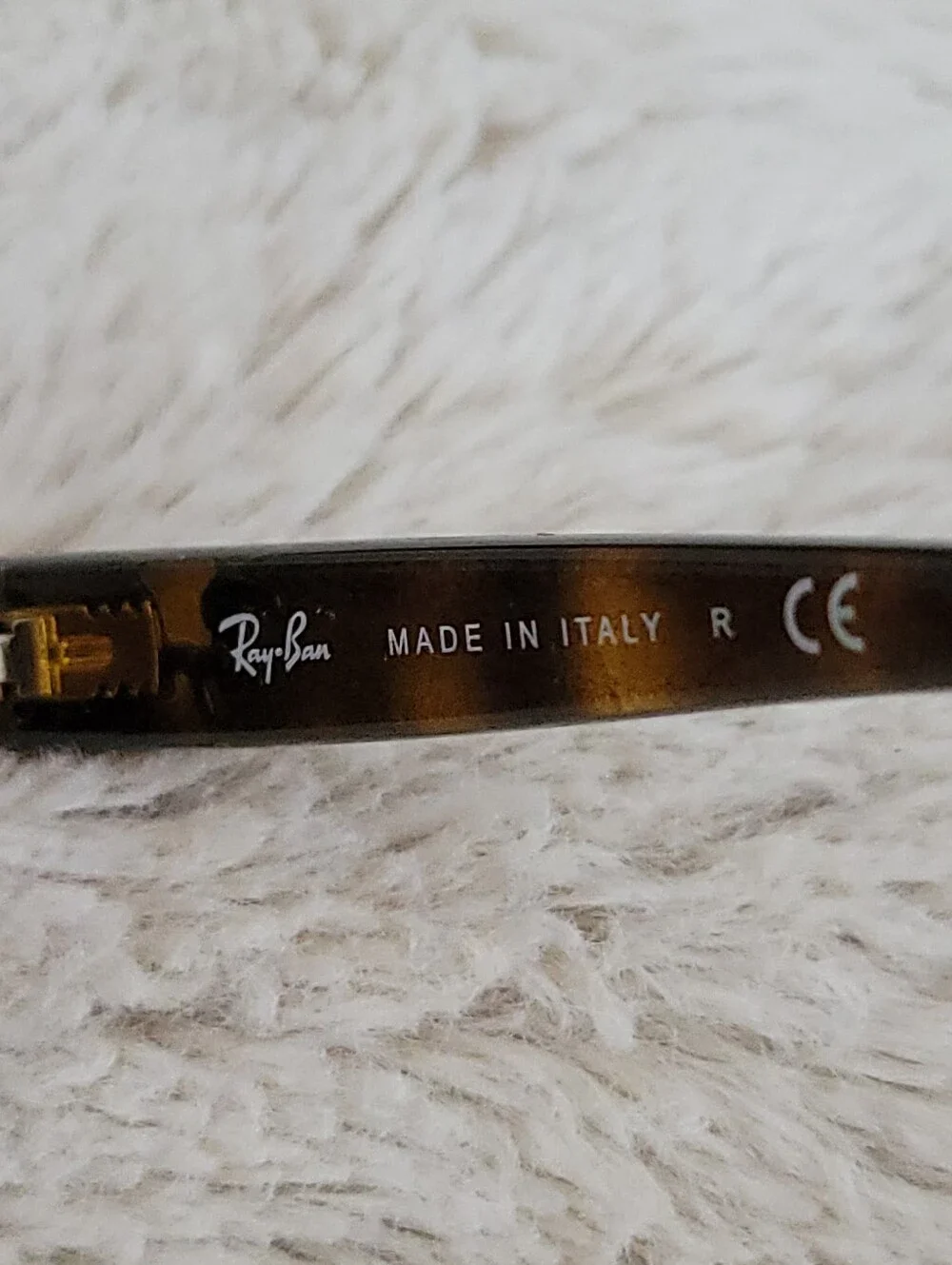 Ray-Ban Gold Frame Brown Lens Aviator Sunglasses