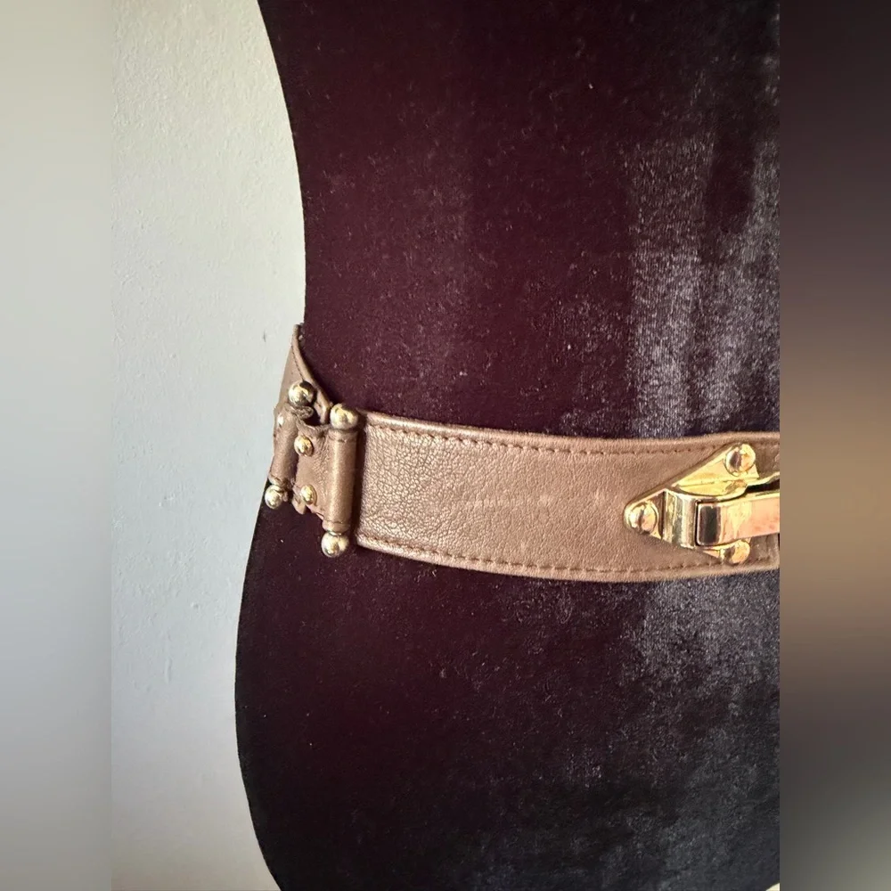 Elegant‎ Tan Belt with Gold Accents