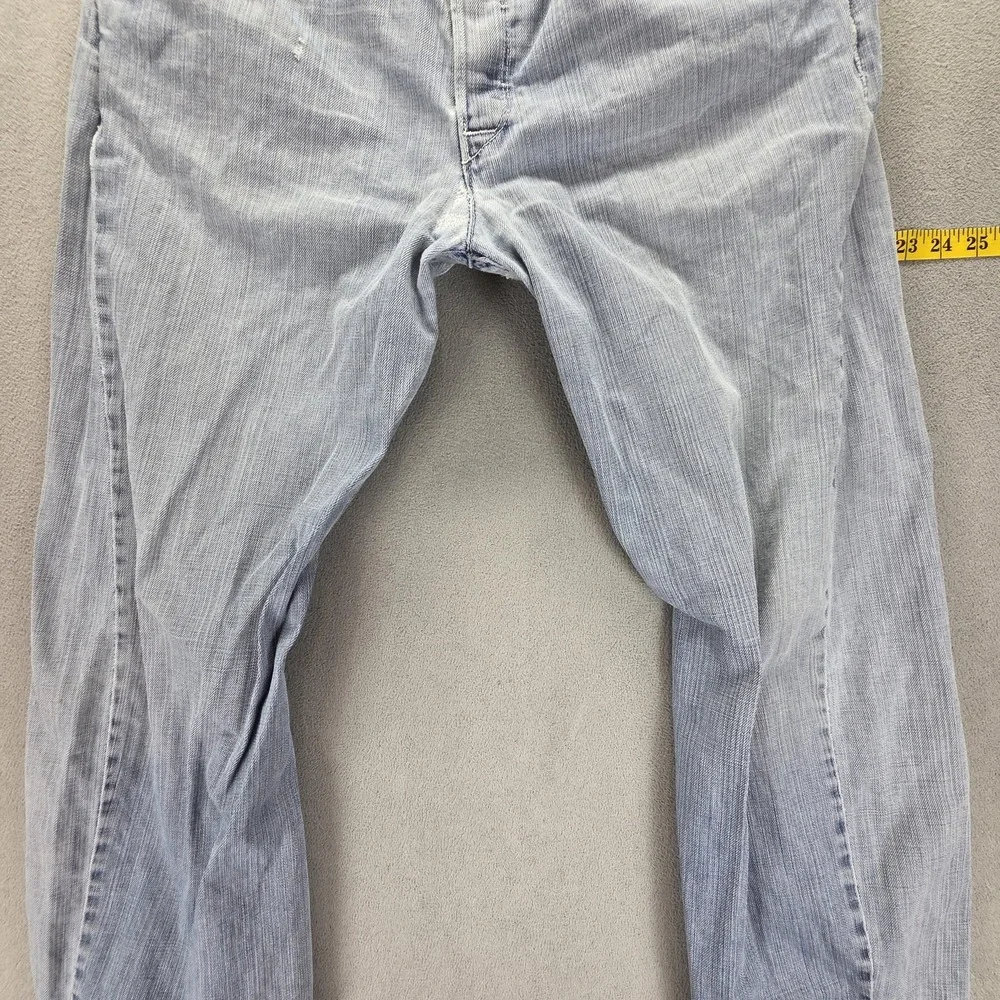 Levis 12639 important