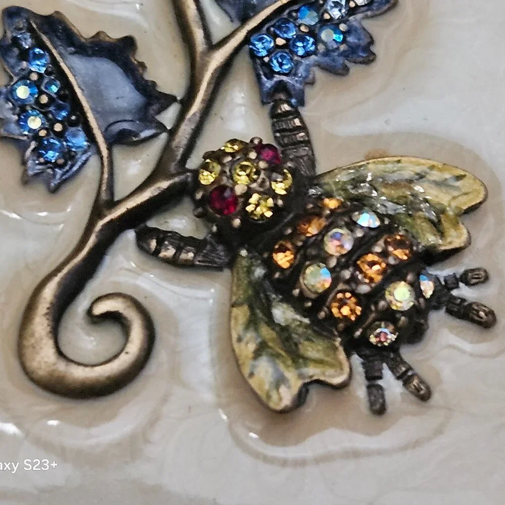 Jay Strongwater color background jay