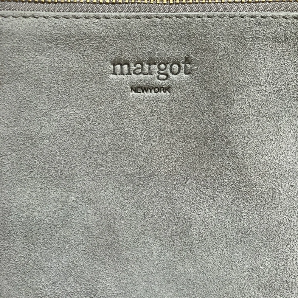 margot soft suede