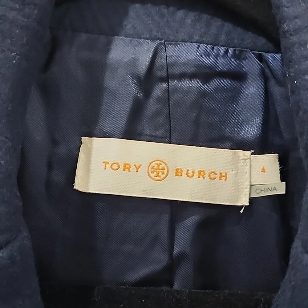 Tory Burch very good