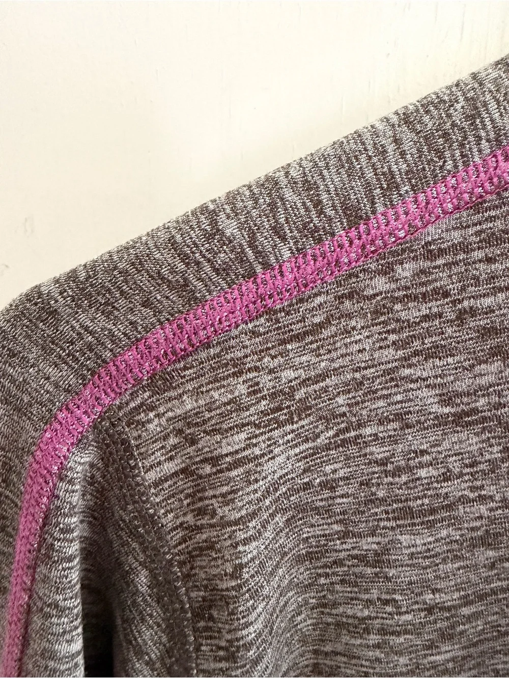Womens NIKE ELEMENT Dri-Fit 1/4 Zip Pullover Running Top Size XL Grey/Pink