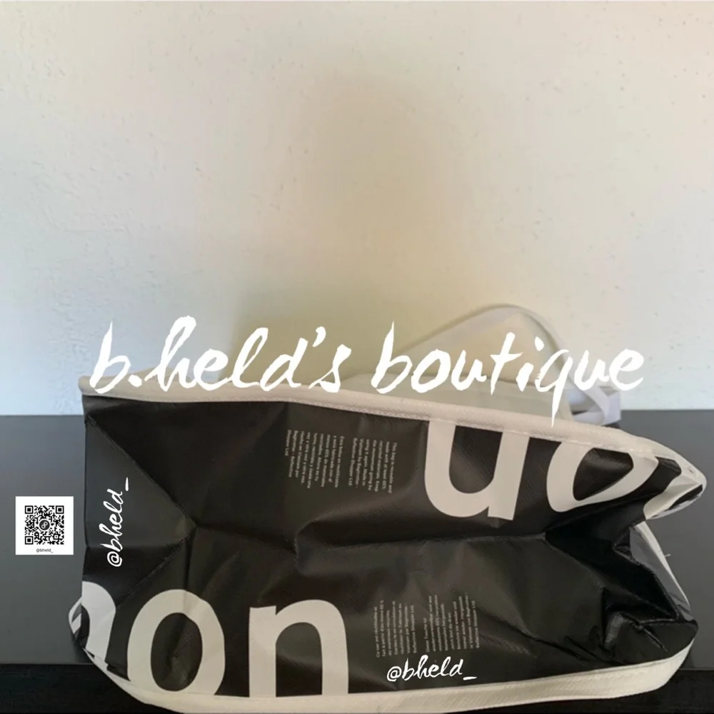 lululemon athletica lululemon large