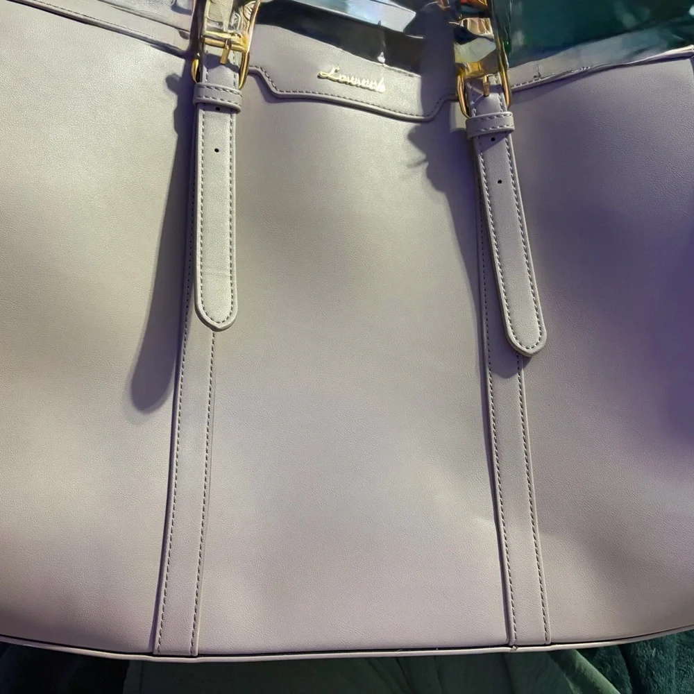 Lovevook taupe tote