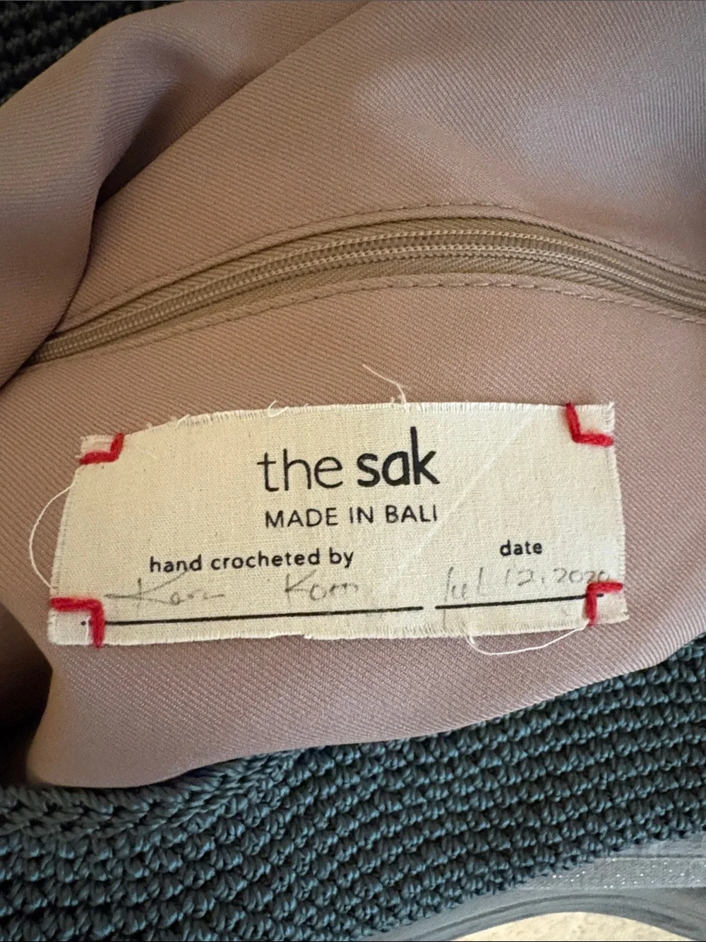 The Sak sak hand