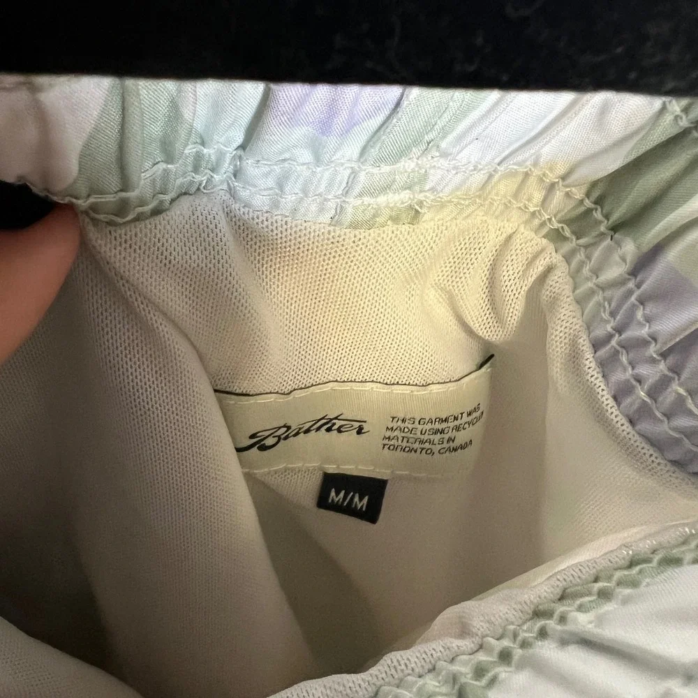 Bather swim trunks