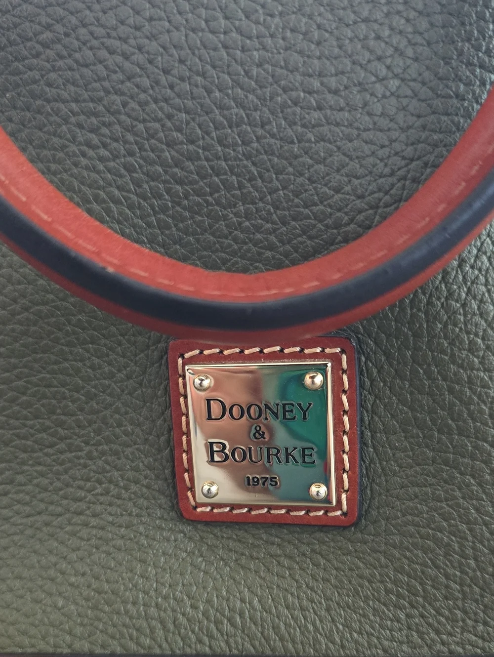 Dooney & Bourke compact structured
