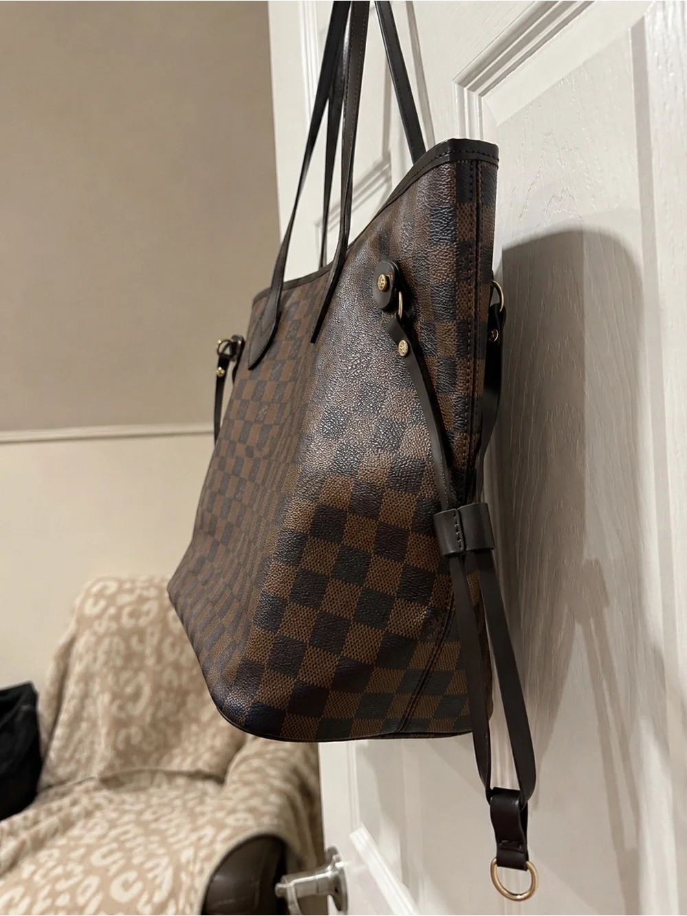 Louis Vuitton classic louis