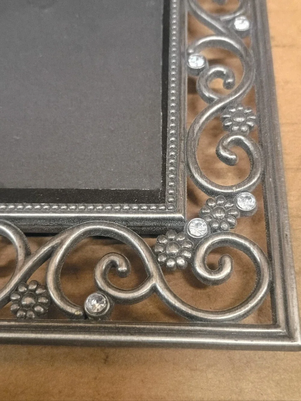 N/A also table set