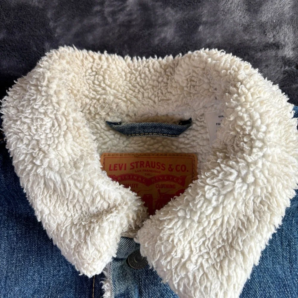 Levis classic denim