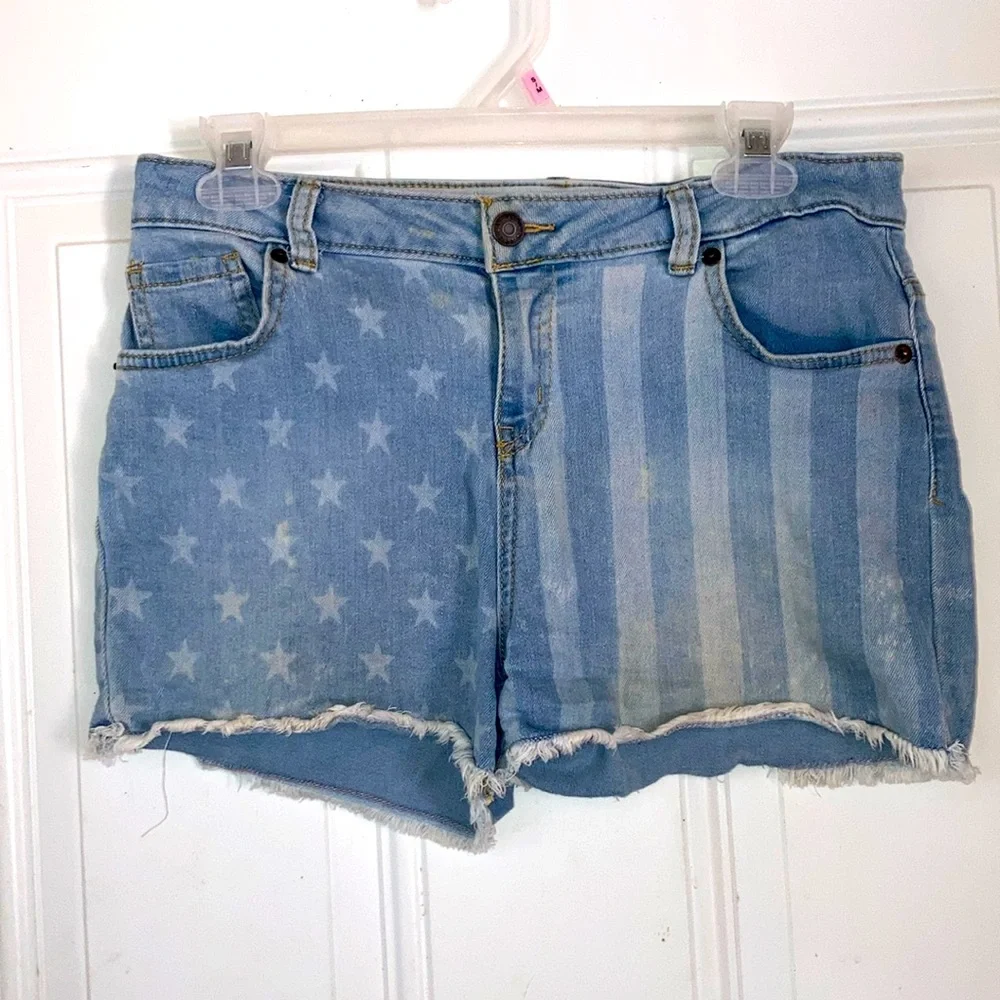 CAT and JACK Blue Stars and Stripes Stretch Denim Jean Shorts Girls XL 14 16