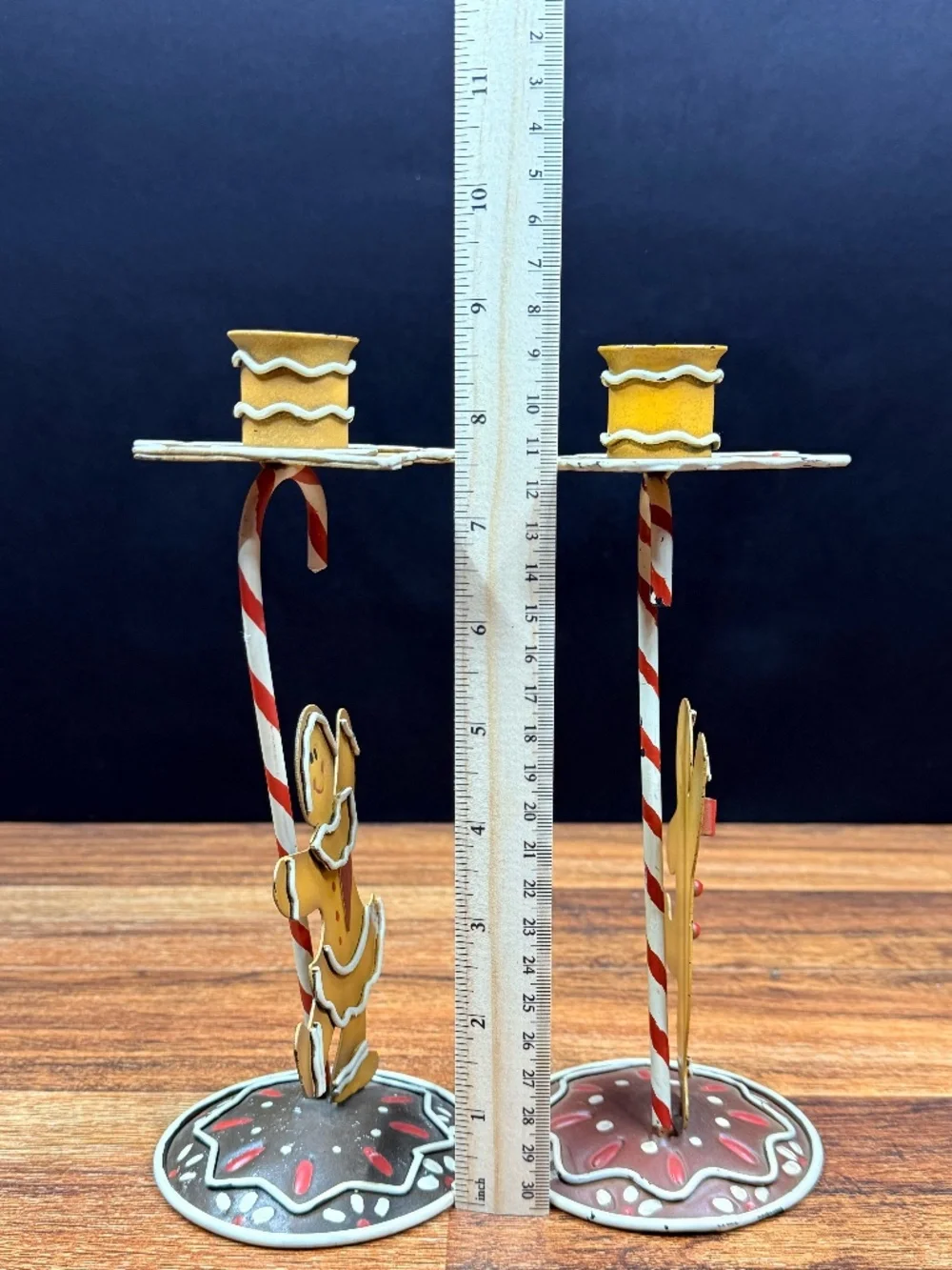 N/A gingerbread candle
