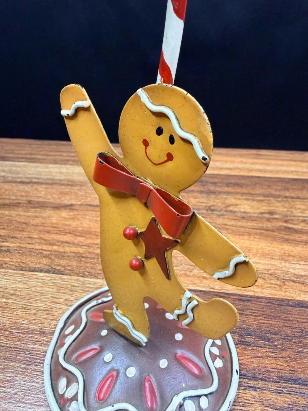 N/A gingerbread candle