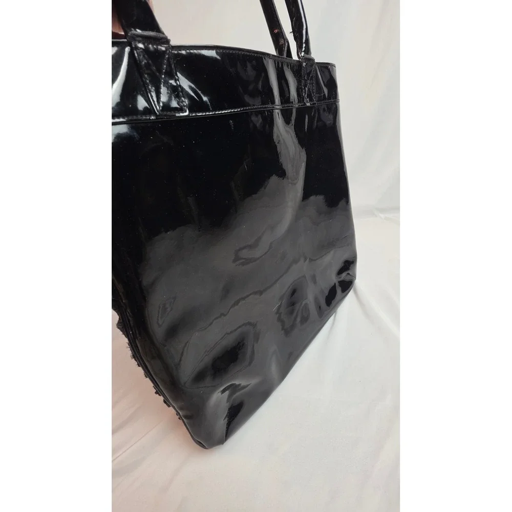 N/A black tote