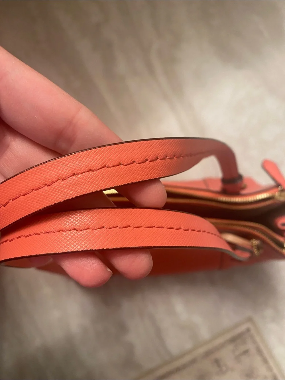 Coach straps scuffing
