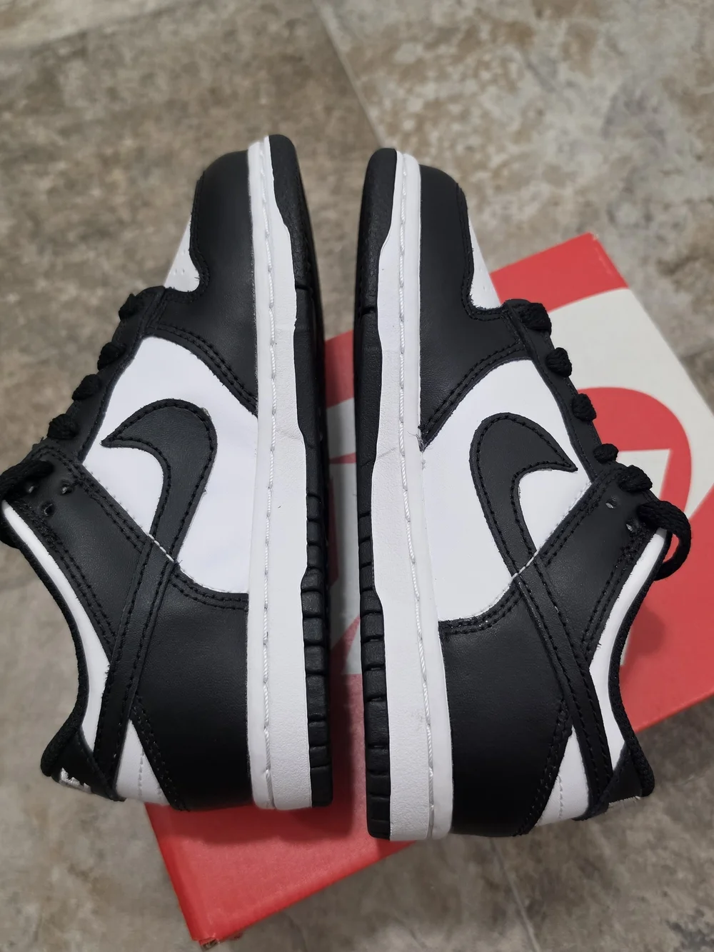 Nike Dunk Low (PS) Size 12C