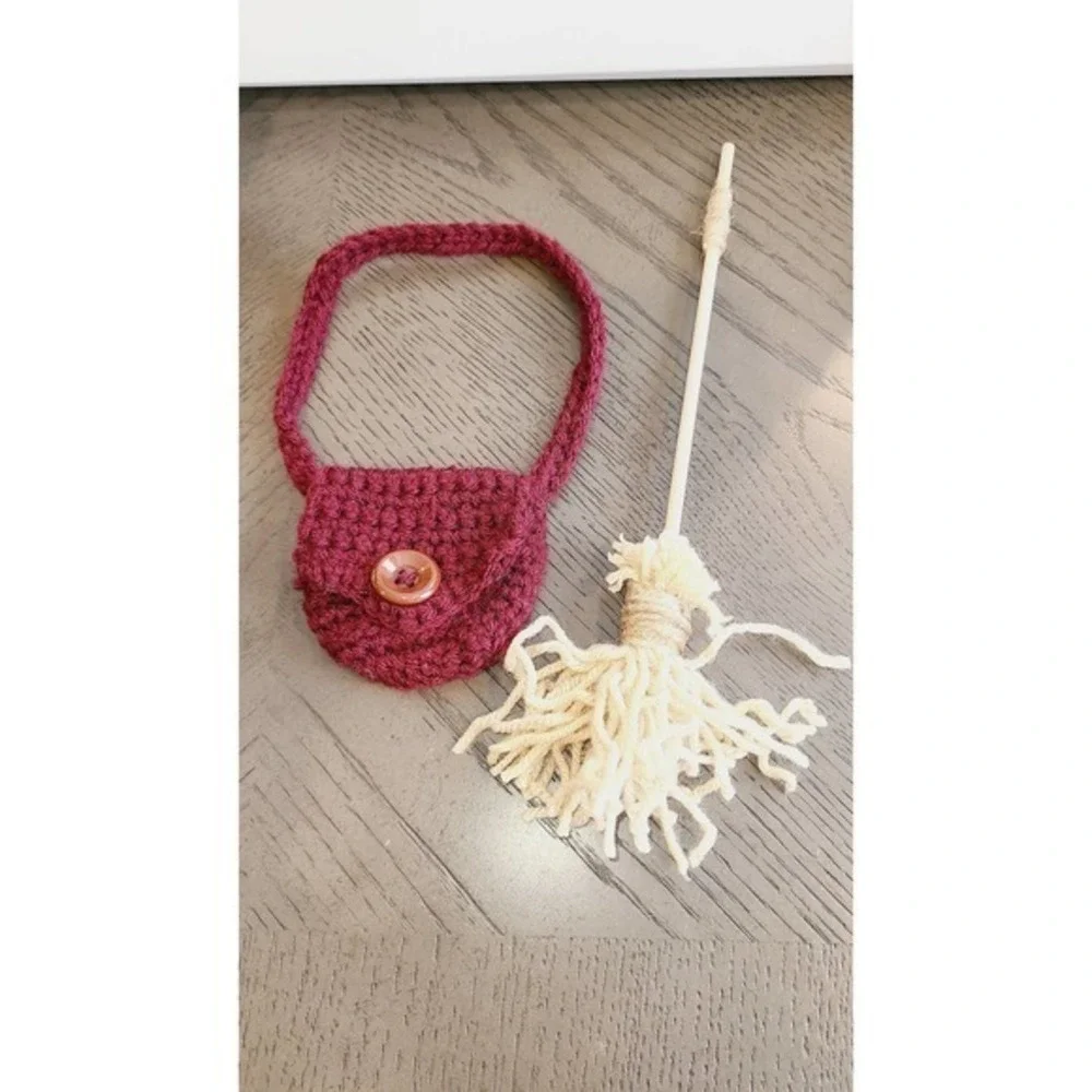 Handmade details this