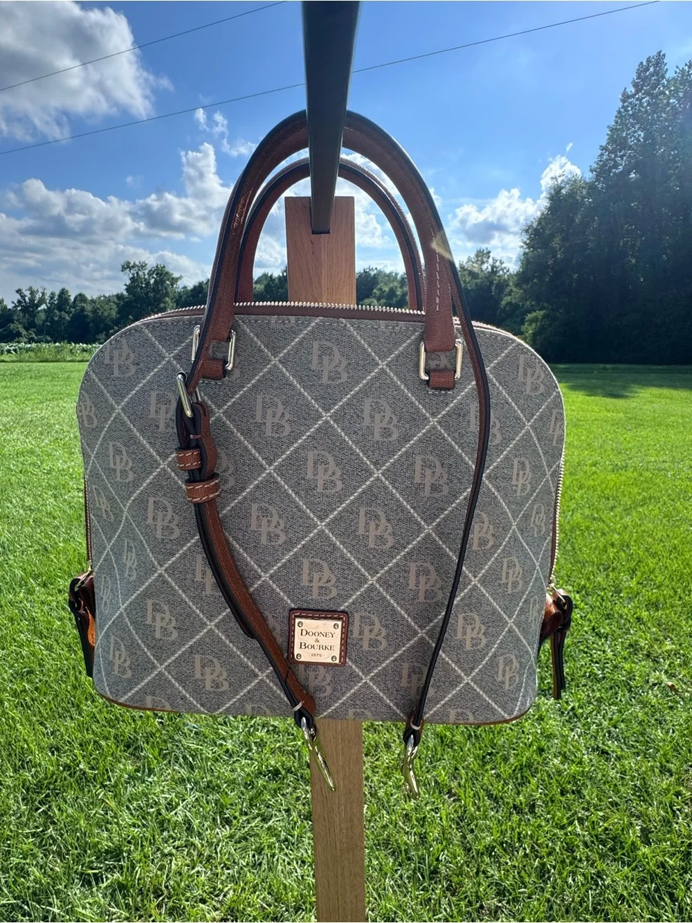 Dooney & Bourke dooney bourke