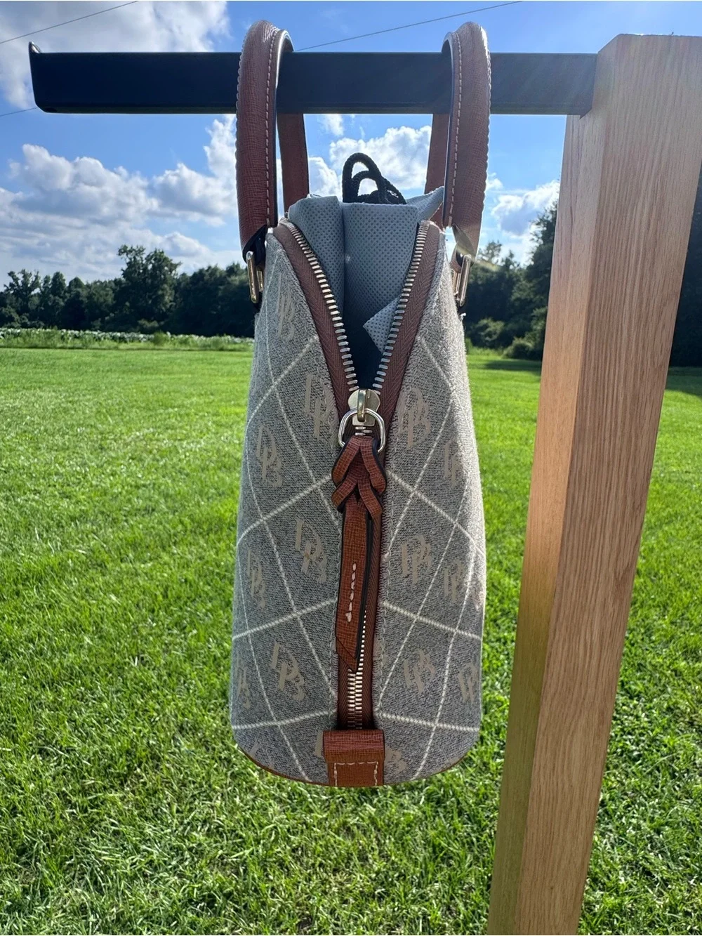 Dooney & Bourke dooney bourke