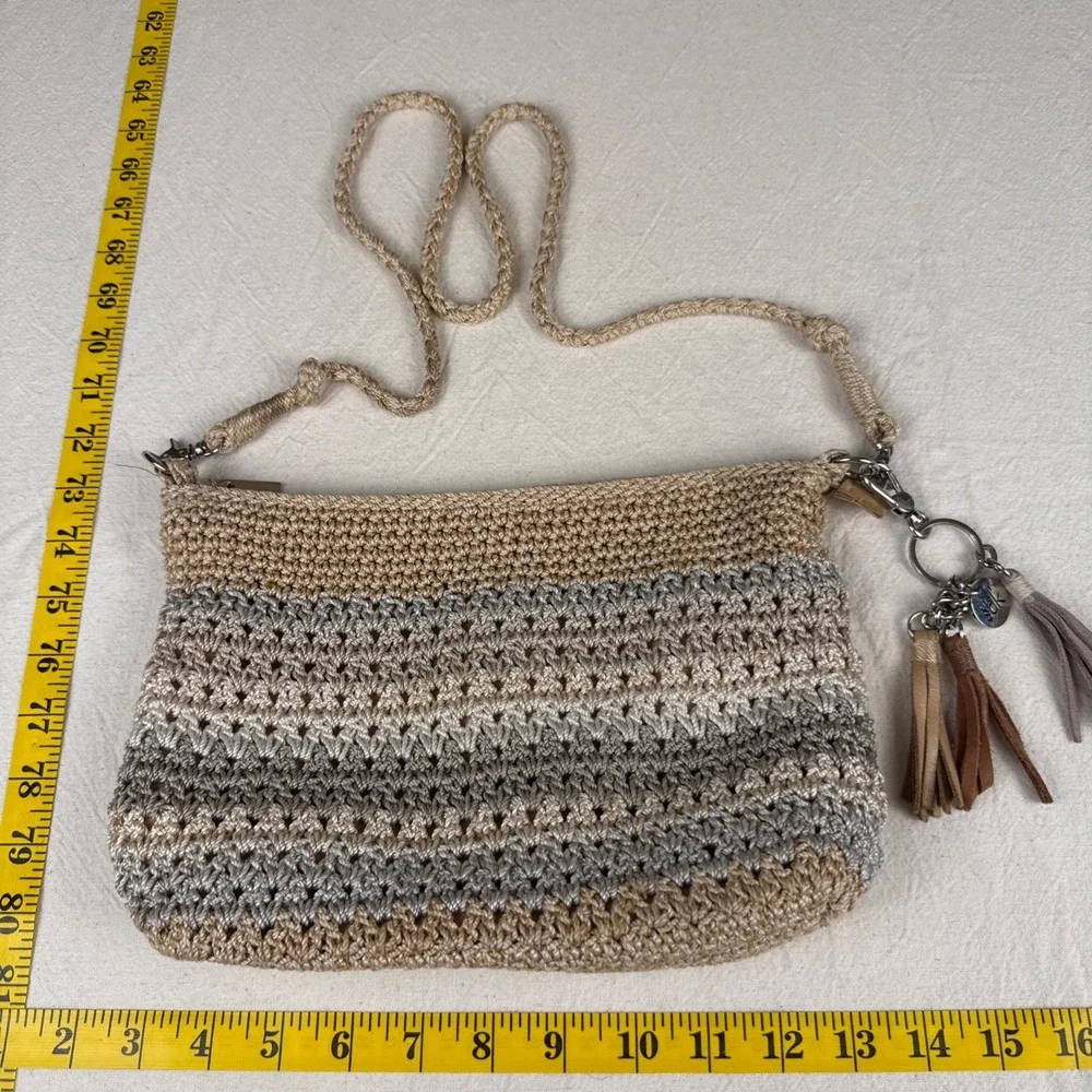 The Sak Crochet Crossbody Bag Womens Medium Beige Indie Ombre Boho Tassel Purse