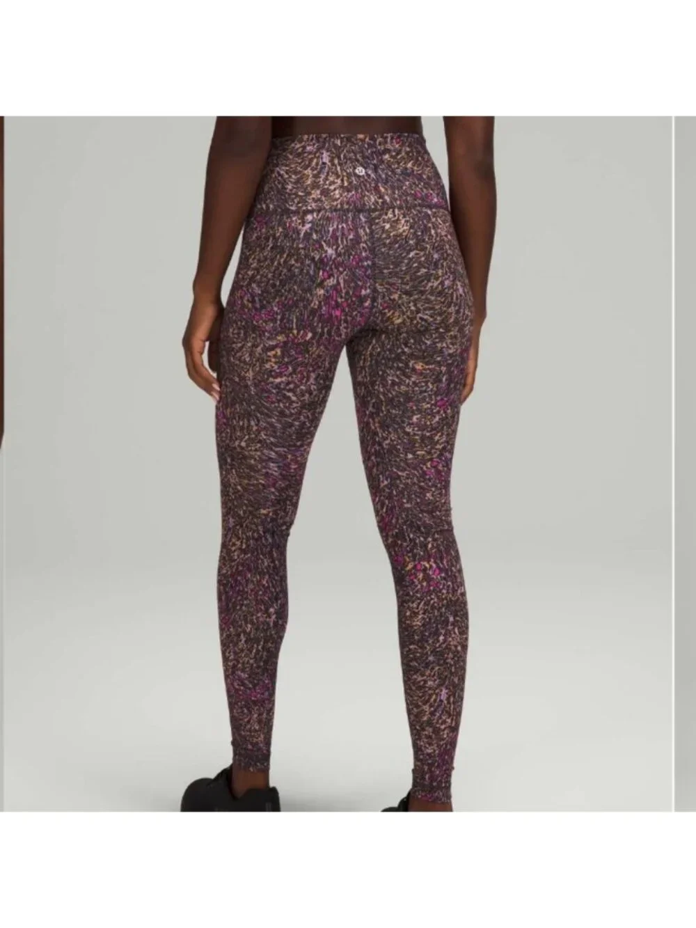 Lululemon Wunder Train High-Rise Tight 28