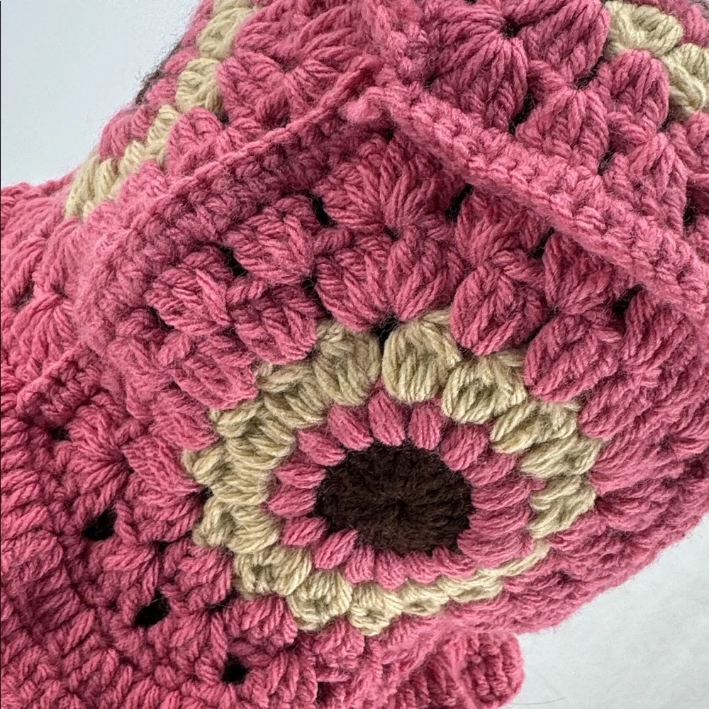 Vintage 70s Boho Hippie Mod Groovy Handmade Crochet Granny Square Bucket Hat