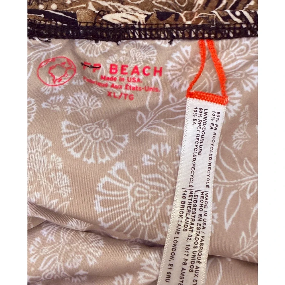 NEW FREE PEOPLE PRINTED HEIDI SURF SUIT ONE PIECE SWIMSUIT SZ XL