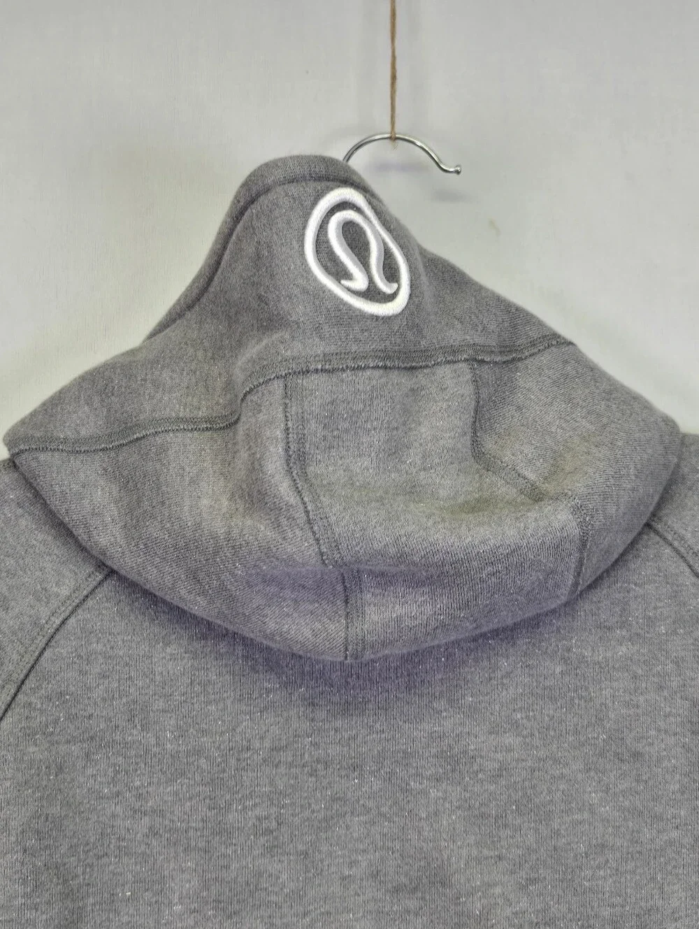 lululemon athletica lululemon size