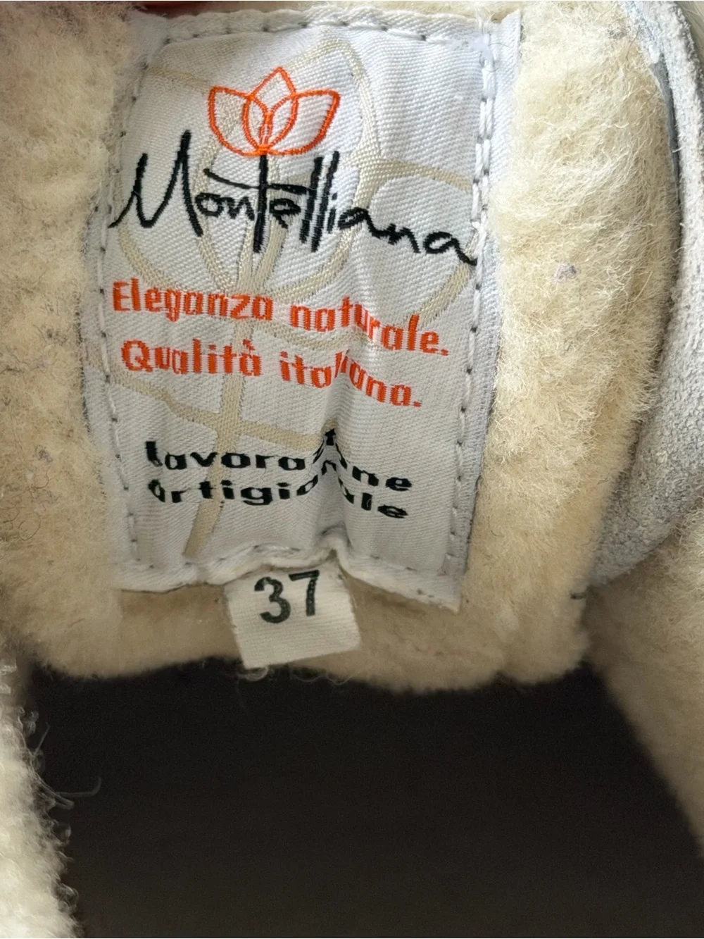 Vibram montelliana hiking