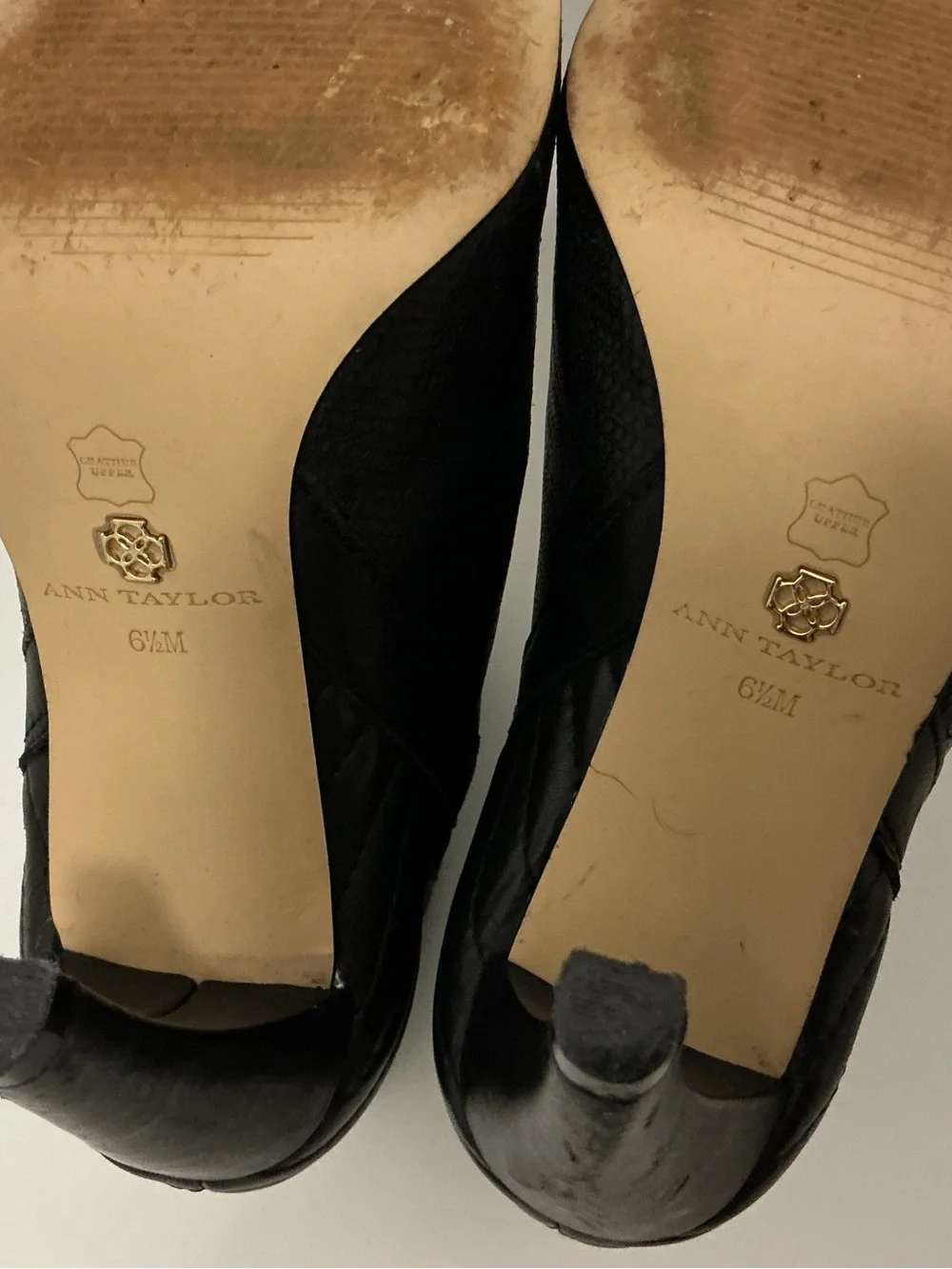 Ann Taylor chic black