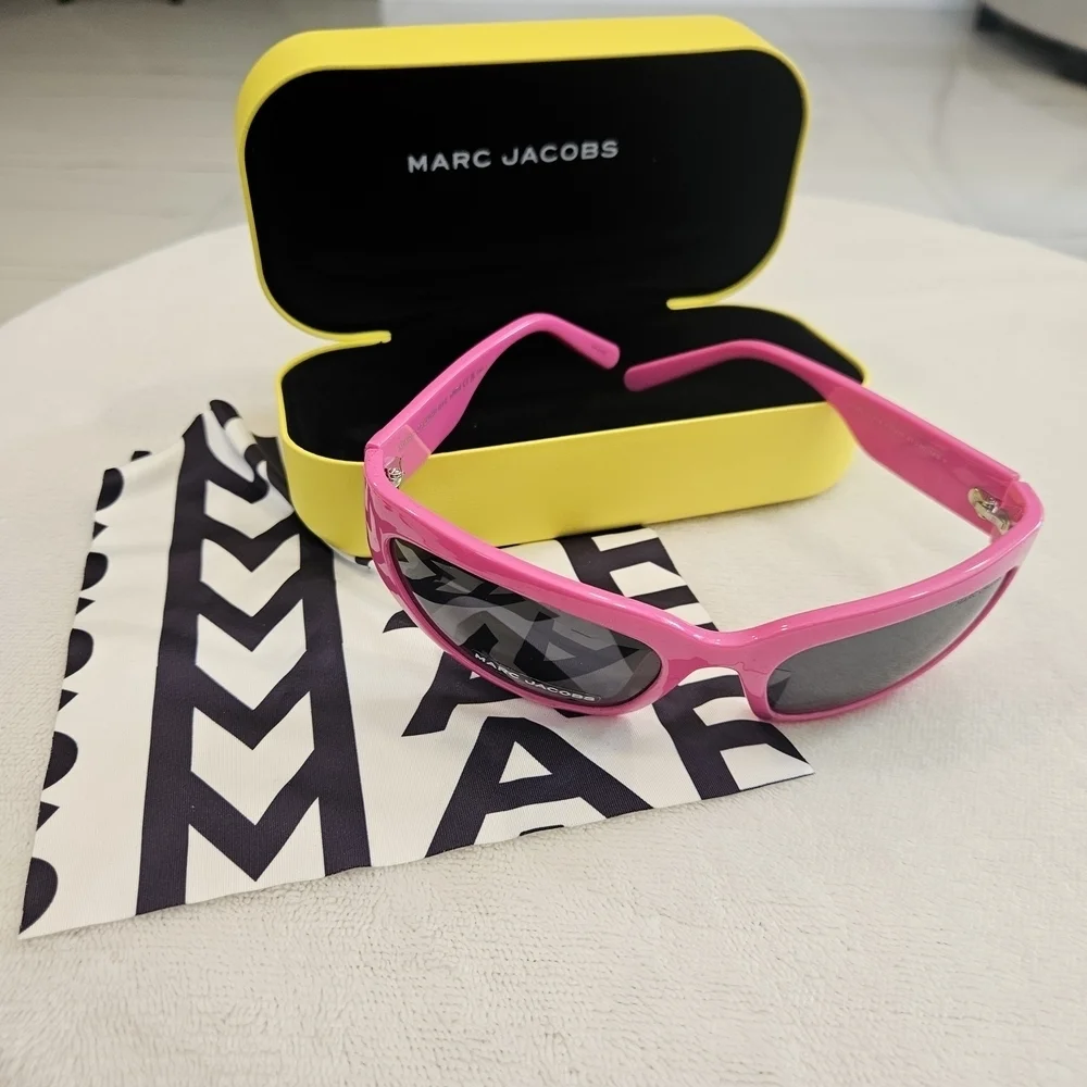 NIB Marc Jacobs Pink Sunglasses