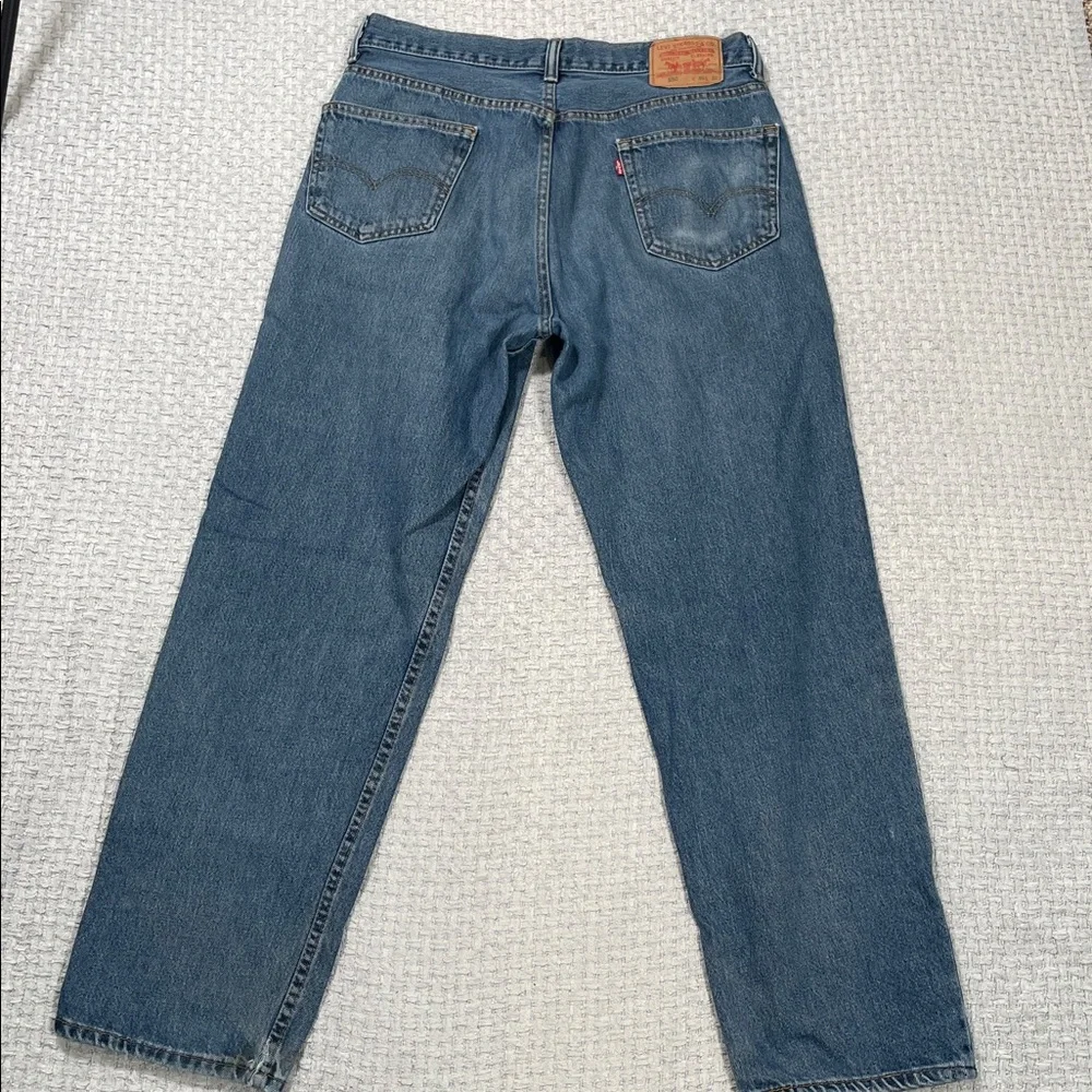 Levis levi 550