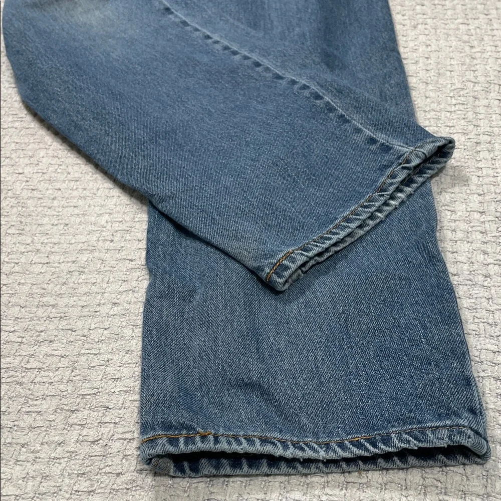Levis levi 550