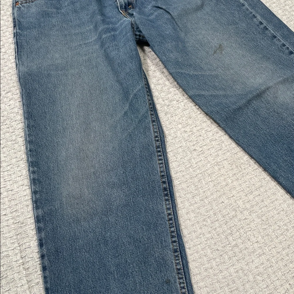 Levis levi 550