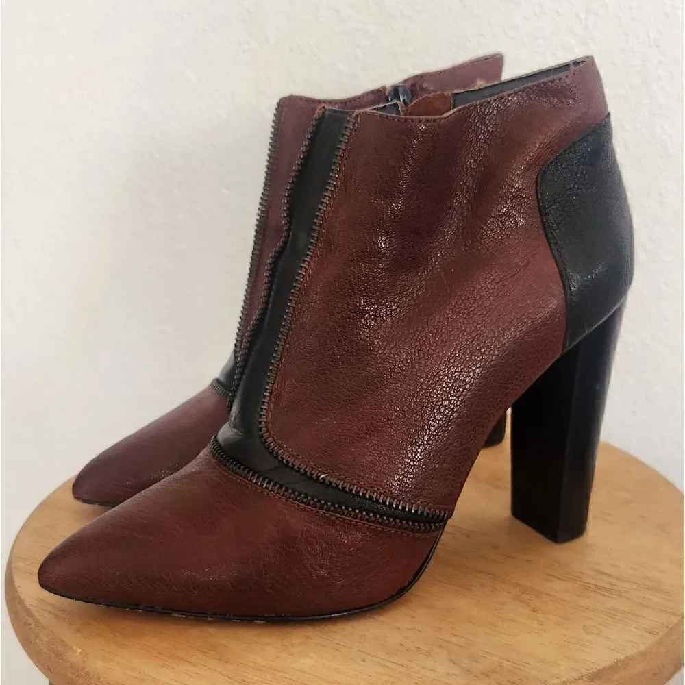 Rebecca Minkoff Women's Dalli zip-detail Booties Size 9 Mahogany & Black