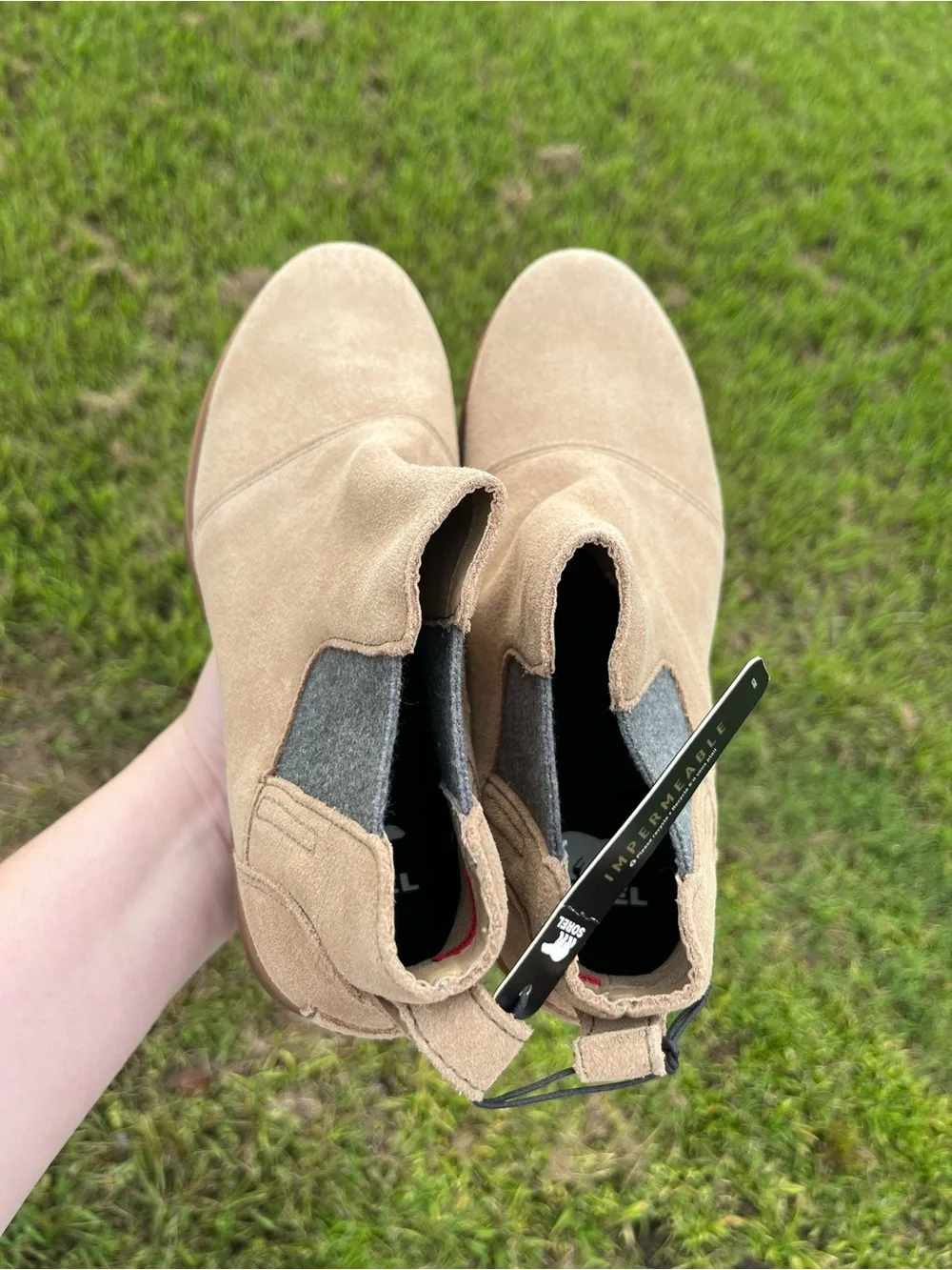 NWT Sorel Emelie III Waterproof Chelsea Boots Tan Suede Size 7