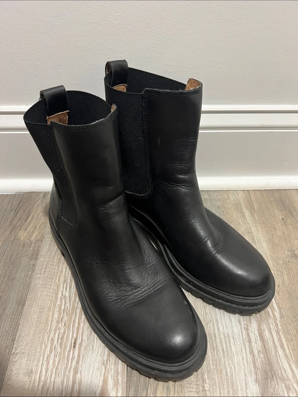 Madewell hit streets