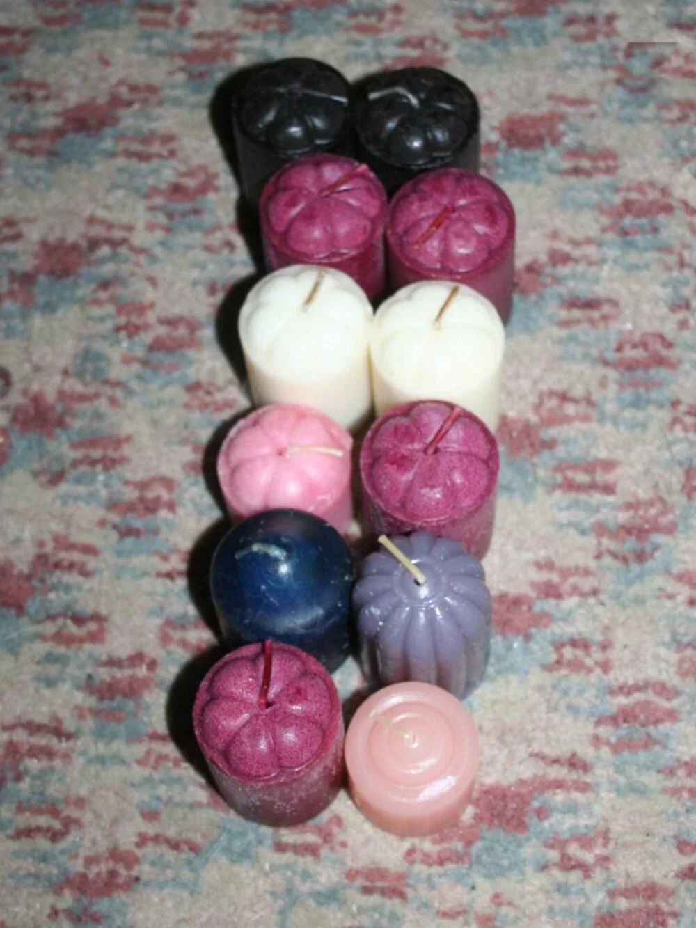 (12) Multi Color Highly Scent Disc.Paraffin Voltive Candle-Lite Early 2000s LT-7